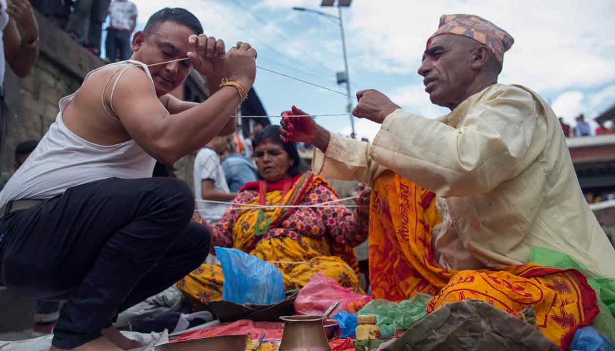 आज भद्रा परेको विषयमा पञ्चाङ्ग निर्णायक समितिले रक्षाबन्धन बारे के भन्यो ? raksha bandhan nepal
